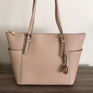 Michael Kors Jet Set Crossgrain Leather Tote